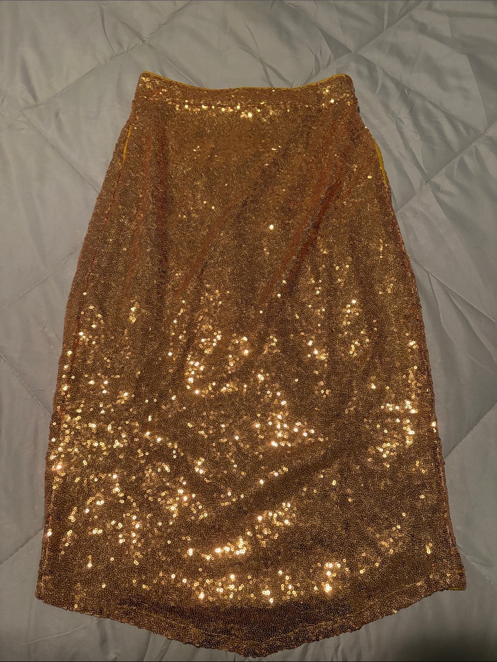 A Classy Chic Boutique Gold Sequin Midi Skirt Beautiful